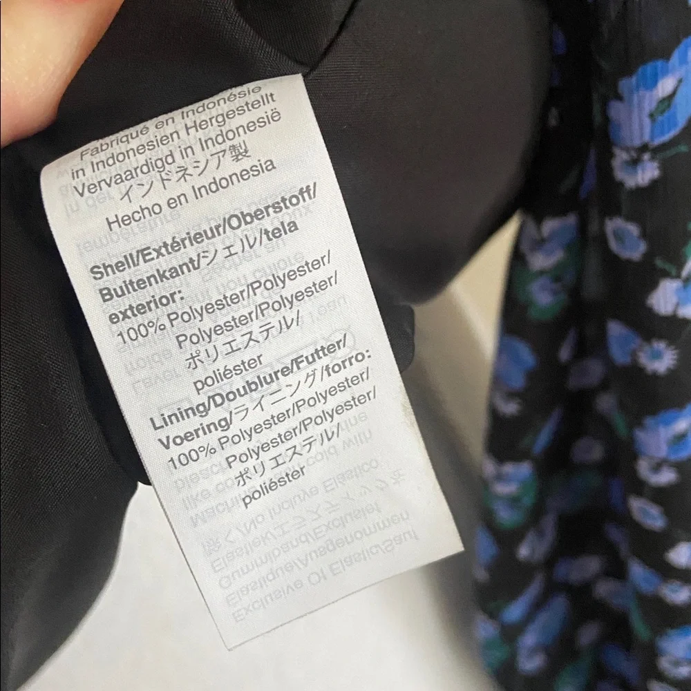 J. Crew mock neck smocked blouse top black & blue floral print crepe spring M